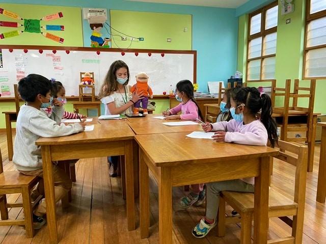 Occupational therapy trainees in Añañau