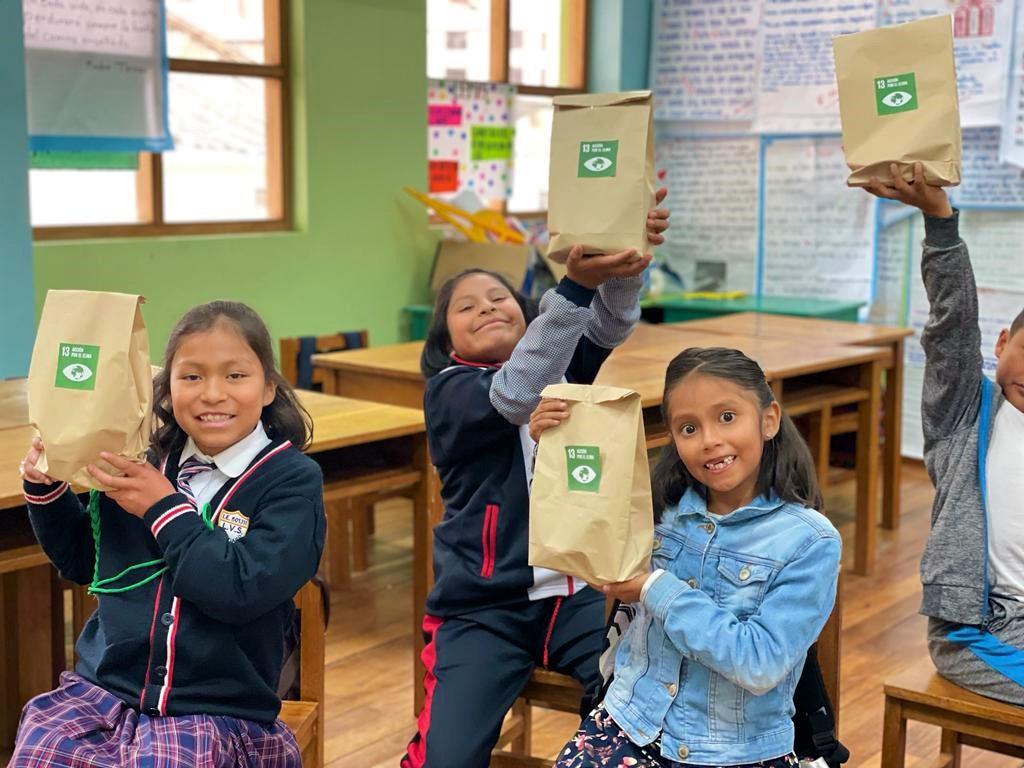 The environmental brigade at the school in Huancaro
